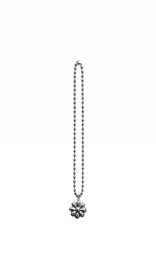 Sunken Flower Chain (Silver Steel)